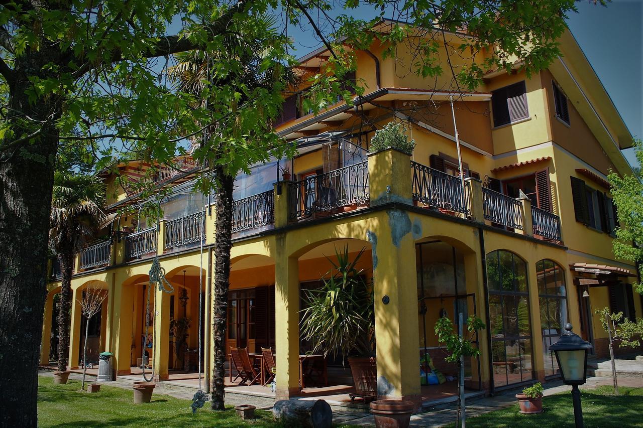 Guardalaluna Pian di Scò Exterior foto
